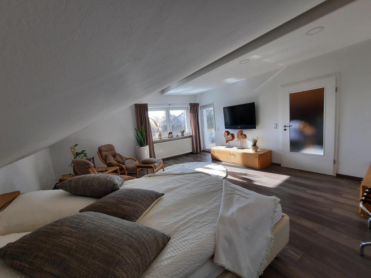 Pflaumers Ferienwohnung إبينغن المظهر الخارجي الصورة
